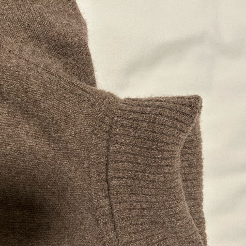 Quince Womens 100% Yak Wool Turtleneck Sweater Heather Brown M medium - Picture 5 of 9